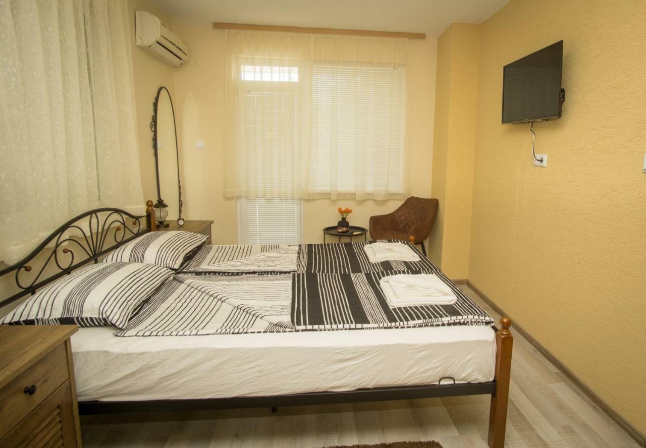Двойна Стая I - Къща За Гости Зоя Apartment Tsarevo Bagian luar foto